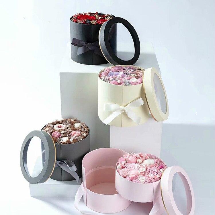 Rose Bouquet Gift Box - lightbulbbusinessconsulting