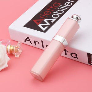 Lippy Selfie Stick - lightbulbbusinessconsulting