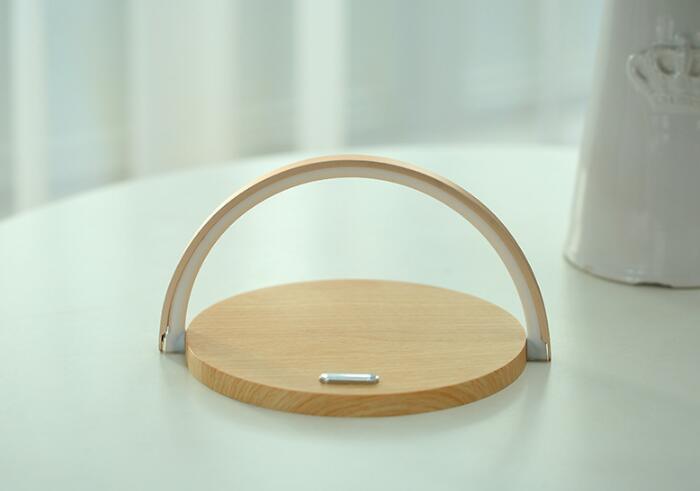 Wooden Wireless Lamp Holder - lightbulbbusinessconsulting