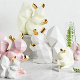 Ceramic pin holder - lightbulbbusinessconsulting
