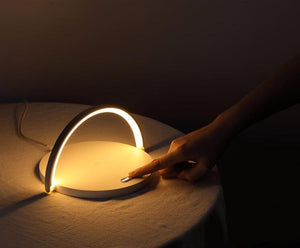 Wooden Wireless Lamp Holder - lightbulbbusinessconsulting