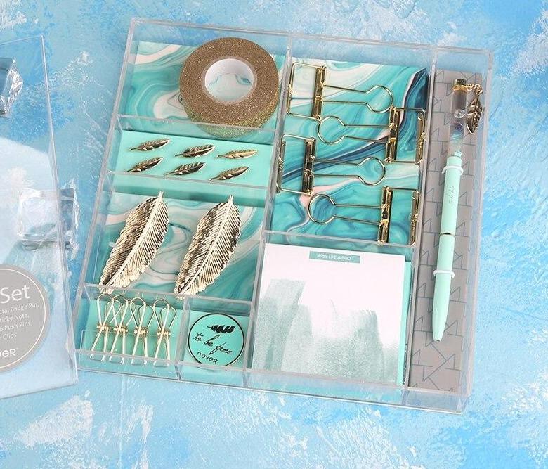 Light Blue Feather Gift Set - lightbulbbusinessconsulting