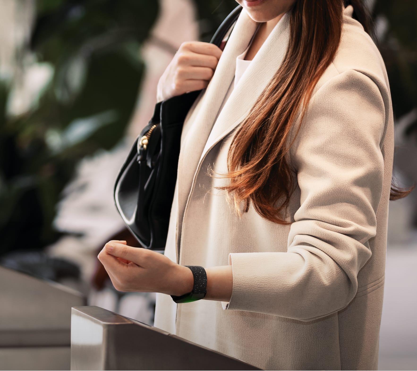 SE Smart-watch - LIGHTBULB GIFTS
